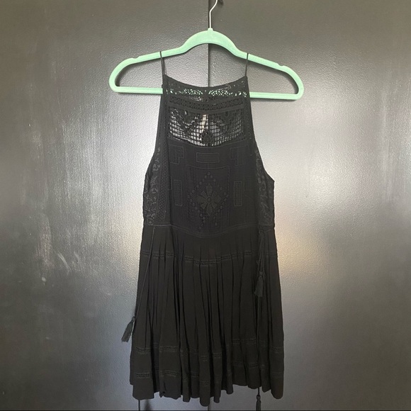 Free People Dresses & Skirts - {Free People} 🔷 black dress